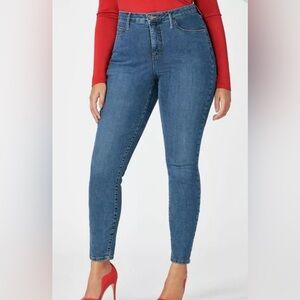NEW Just Fab High Waisted Tummy Tamer Denim Jean Size 22W